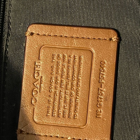 Coach Black and Brown Textured Shoulder Bag - Picture 7 of 7